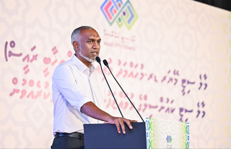 Dr. Muizzu steps down as Malé City Mayor for Presidential role - The ...