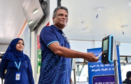 MTCC facilitates ITMS Digital Payment System; allowing customers to tap their cards to purchase tickets for public transportation-- Photo: Mihaaru