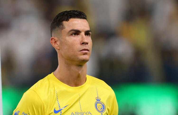 މުއްސަނދިންގެ ލިސްޓްގައި މެސީގެ މަގާމު ރޮނާލްޑޯ އަށް