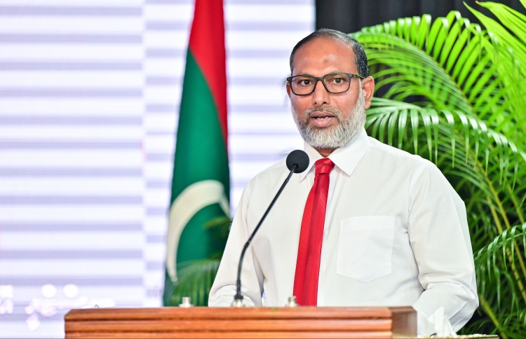 "މި އުއްމަތުގެ ނިކަމެތި ހާލަތާ މެދު ހިތާމަކުރަންޖެހޭ"