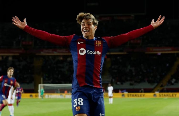 އަލަށް ކުޅެން ނުކުމެ ގިއޫ މިނެޓެއް ނުވަނީސް ލަނޑެއް