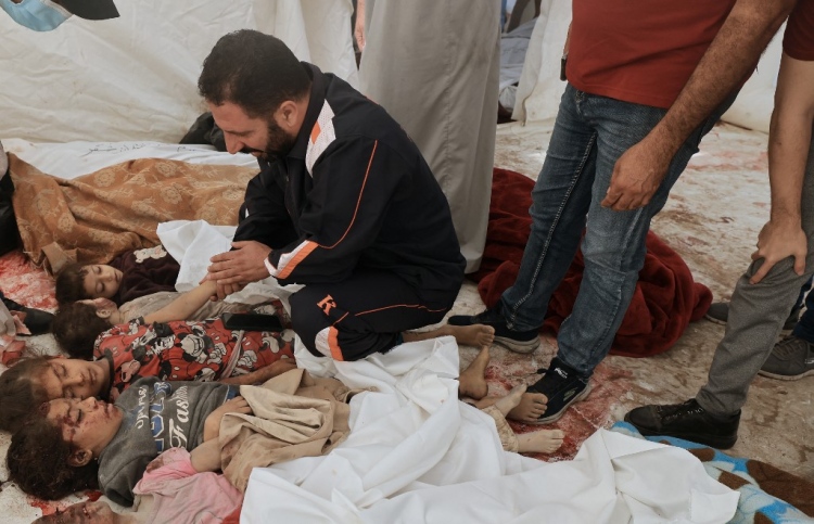 އިޒްރޭލުގެ އަމާޒަކީ ޣައްޒާގެ އާންމުން މަރައި ހުސްކުރުން