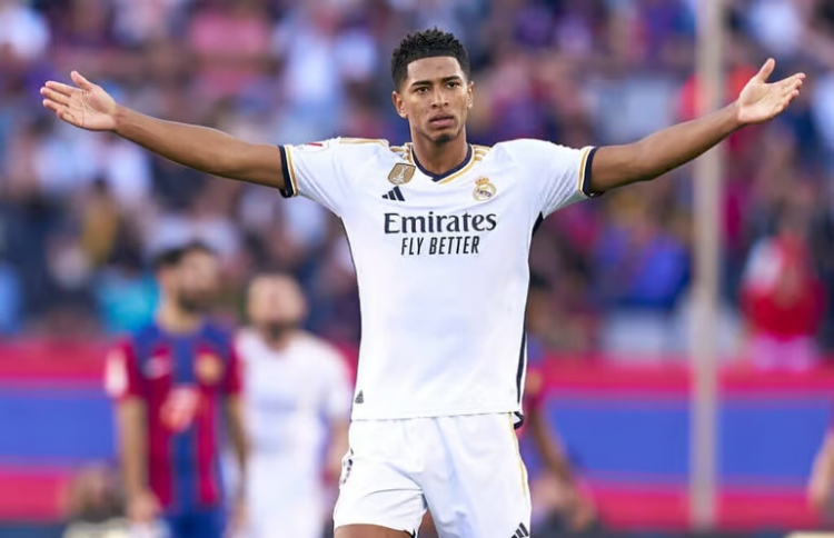 އެލް ކްލެސިކޯ ރެއާލް އަށް، ނުފޫޒުގަދައީ ބެލިންހަމް