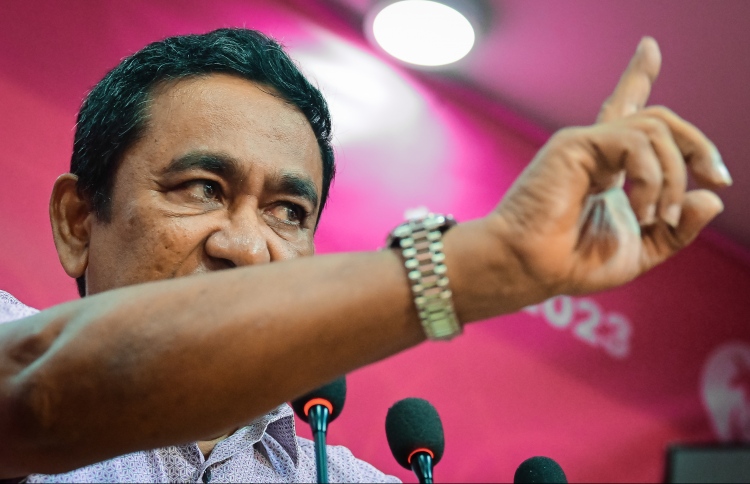 ޔާމީނަށް ދިން ލުއިތައް އުވާލާނެ ކަމުގެ އިންޒާރު!