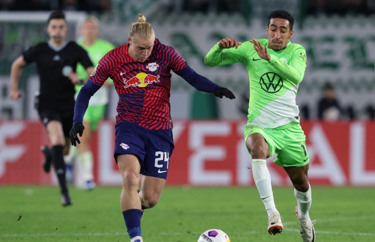 ޗެމްޕިއަން ލައިޕްޒިގް ޖަރުމަނު ކަޕުން ކަޓައިފި