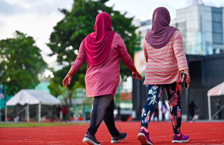 ހަށިގަނޑަށް އެންމެ ބަލަން ޖެހޭ އުމުރަށް އެޅީތަ؟