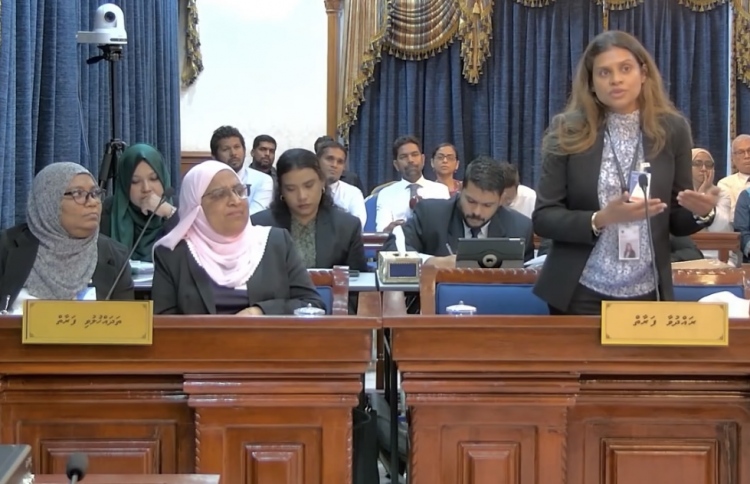 ފިލްޒާ ވިދާޅުވީ ހައްލަކީ ގަވައިދު އިސްލާހުކުރުން ކަމަށް