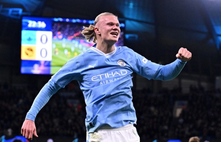 ދެވަނަ ބުރުގެ ޖާގަ ފުރަތަމަ ހޯދީ ސިޓީ އާއި ލައިޕްޒިގް