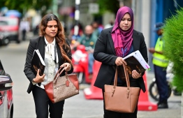 Parliament's Secretary General Fathimath Niusha and Counsel General Fathimath Filza appear before  court today: The Supreme Court has ruled that speaker Mohamed Nasheed's no-confidence motion was mishandled Photo: Fayaz Moosa / Mihaaru