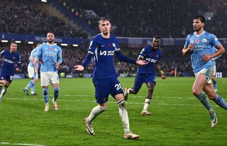 ލީގުގެ ގަދަ ފަހެއްގެ މެދުގައި ތިން ޕޮއިންޓުގެ ފަރަގެއް