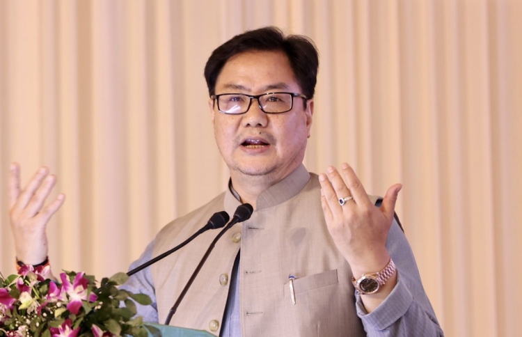 ރަސްމިއްޔާތަށް އިންޑިއާއިން ފޮނުވަނީ އާދައިގެ ވަޒީރެއް!