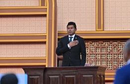 Vice President Hussain Mohamed Latheef takes his oath of office.