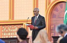 Dr. Mohamed Muizzu takes the presidential oath
