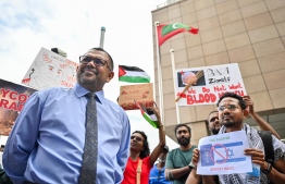 Minister Zameer at the protest held in Solidarity with the people of Palestine in front of the Foreign Ministry - Photo: Fayaz Moosa / Mihaaru
