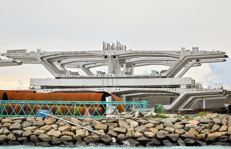 ފެނުން މައްޗަށް ނޭރިއަސް ބްރިޖަށް 2.8ބިލިއަން ރުފިޔާ