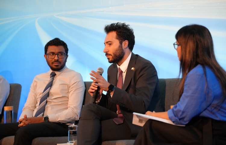 މިއީ ތާރީހުގައި ރިޒާވް އެންމެ ބޮޑަށް އަޑިއަޅާލި އަހަރު