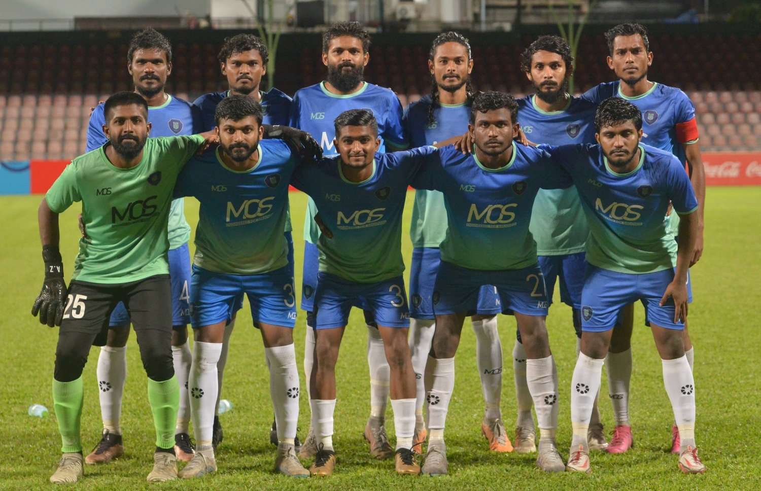 އީގަލްސްއާ ދެކޮޅަށް ނުކުތް ސަސްގެ ފުރަތަމަ 11.-- ފޮޓޯ: އެފްއޭއެމް/ ފާއިދު އިބްރާހިމް