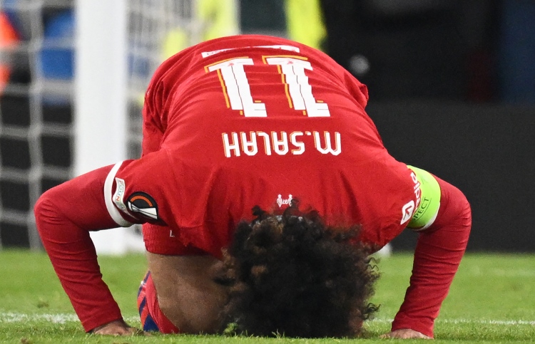 200 ހަމަކުރަން ސަލާހަށް ބޭނުންވަނީ އެކެއް