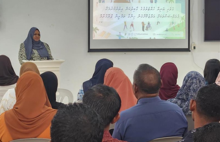 އަނިޔާތަކާ ދެކޮޅަށް 16 ގަޑިއިރުގެ ޓެލެތޯންއެއް!