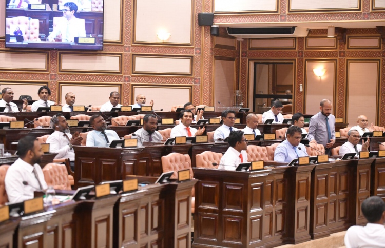 އެމްޑީޕީން ވަޒީރުންނަށް ރުހުން ނުދޭނެ ކަމުގެ އިންޒާރު!