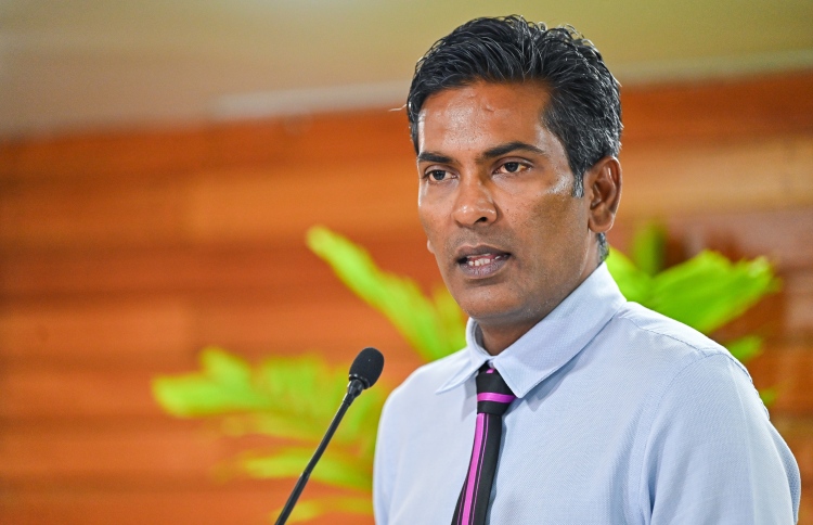 ވިނަރެސްގެ ބާކީ މައްސަލަ ޖެހުނު ފްލެޓްތަކުގެ ވެރިންނަށް