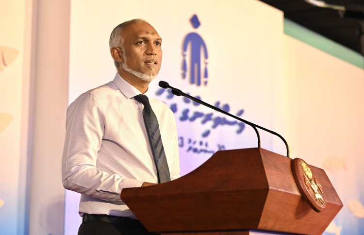 ލޯނެއް ނަގައިގެންވިޔަސް މަސްވެރިންގެ ފައިސާ ހަމަޖަައްސަނީ