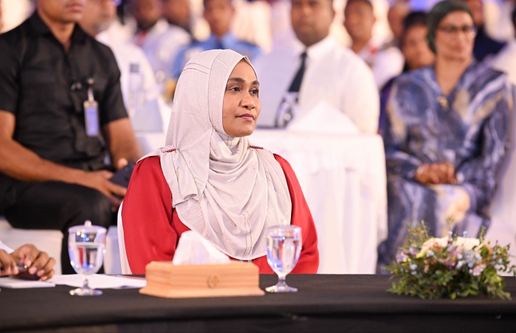 ސާޖިދާގެ ކޮންޓްރެކްޓް ބާތިލުކުރަން ކުއްލި މައްސަލައެއް