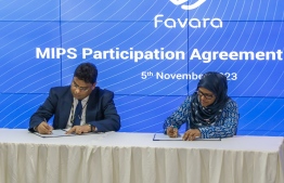 MMA signs with BOC and MCB Maldives to onboard the banks as the new participants of the Favara instant payment system-- Photo: MMA