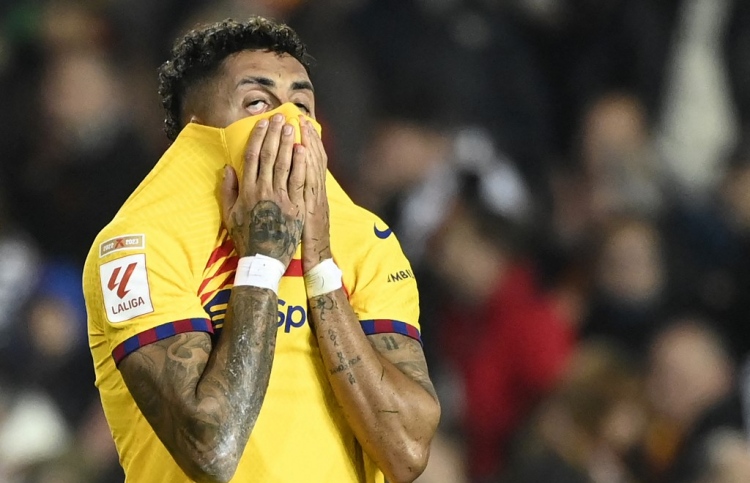 އިތުބާރާ އެކު ފުރުސަތުތައް ނިންމާލަން ޖެހޭ: ޒަވީ