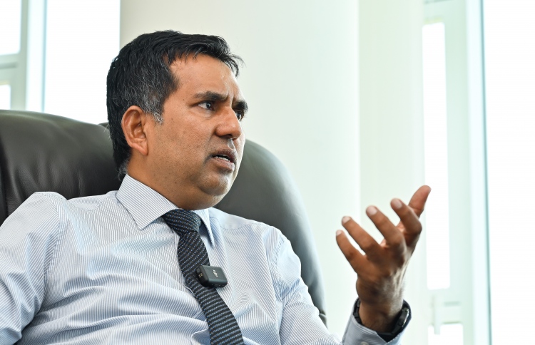 "ހަރަދު ކުޑަ ކުރަން ރިފޯމުގެ މަސައްކަތް ފަށައިފިން"