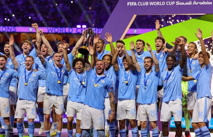 މެންޗެސްޓާ ސިޓީން ދުނިޔޭގެ ޗެމްޕިއަންކަން ހޯދައިފި