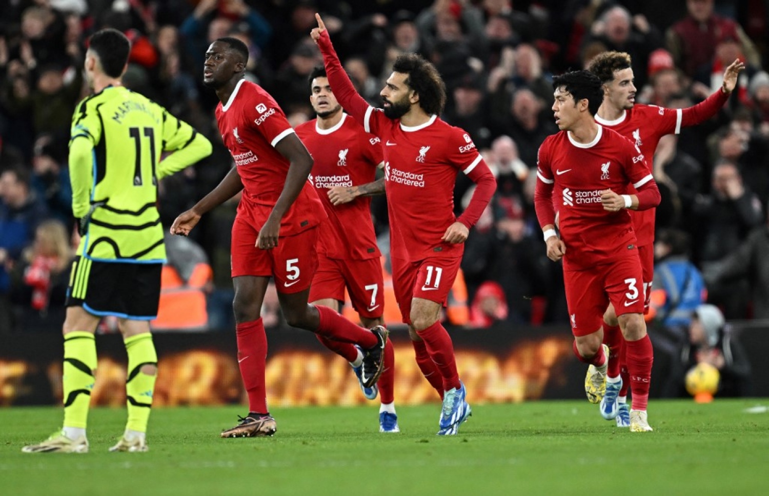 ލިވަޕޫލުން ރޭގެ މެޗުގައި އެއްވަރުކުރި ގޯލު ޖެހުމަށް ފަހު.-- ފޮޓޯ: އޭއެފްޕީ