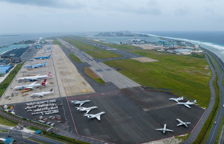 މަހުޖަނުން އަމިއްލަ ޖެޓުތަކުގައި ރާއްޖެ އަށް