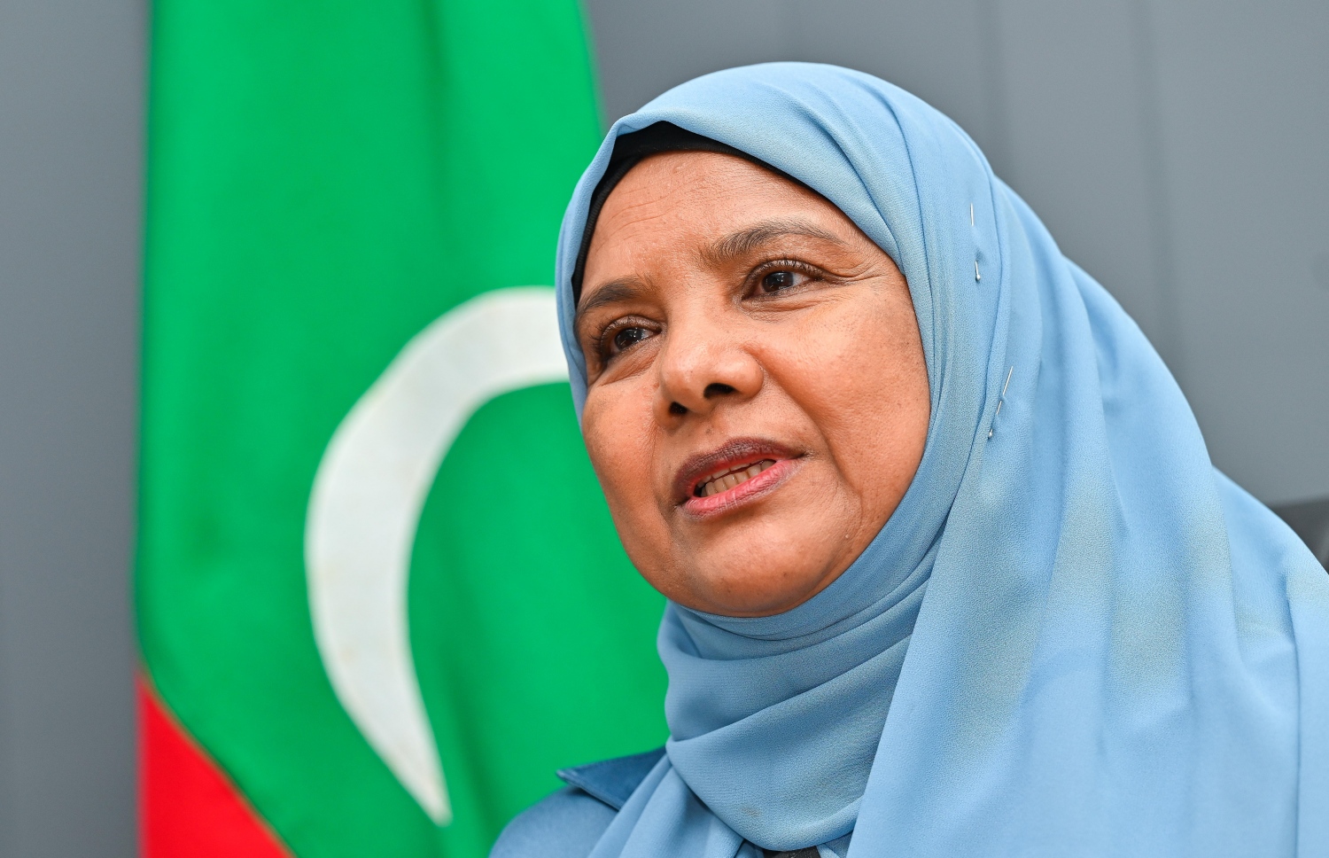 ފެމިލީ ޑިވެލޮޕްމެންޓް މިނިސްޓަރު ޑރ. އައިޝަތު ޝިހާމް "މިހާރު"އާ ވާހަކަ ދައްކަވަނީ. -- ފޮޓޯ: ފަޔާޒް މޫސާ | މިހާރު