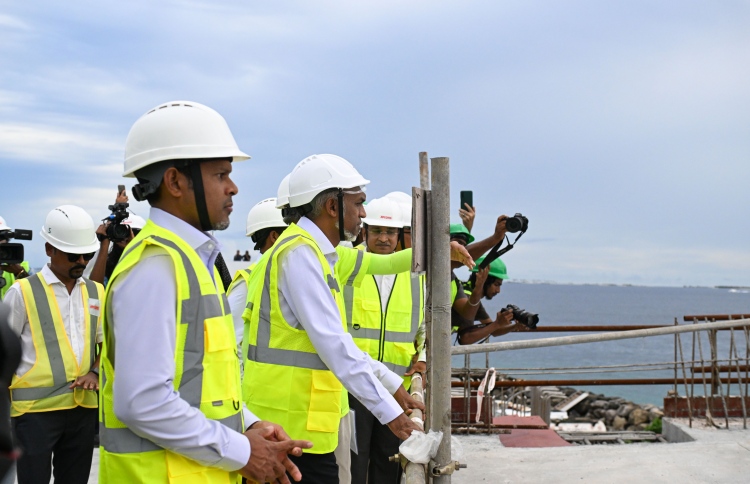 ބްރިޖު އަވަސްކޮށްދޭން އިންޑިއާ އަށް ވާނީ ހުށަހަޅާފައި