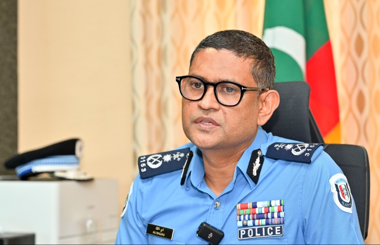 "ފުލުހުންގެ މަސައްކަތުގެ ނަތީޖާ ނުފެންނަނީ ނިޒާމާހެދި"