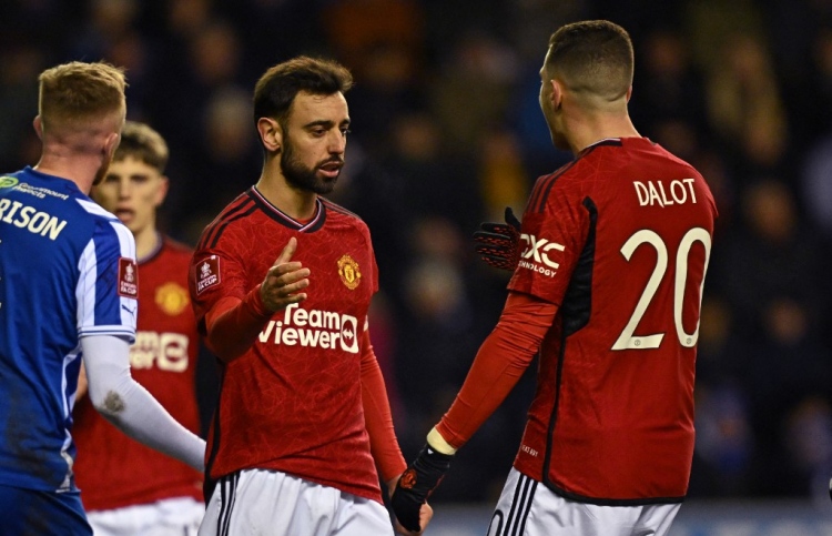 ޔުނައިޓެޑް އަނެއް ބުރަށް؛ ސިޓީ ޖެހެނީ ޓޮޓެންހަމާ