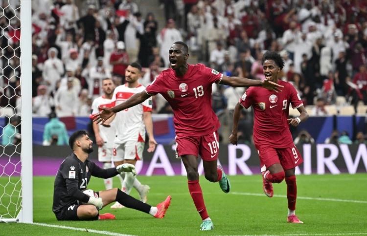 ގަތަރުން އިތުބާރާ އެކު އޭޝިއަން ކަޕް ފަށައިފި