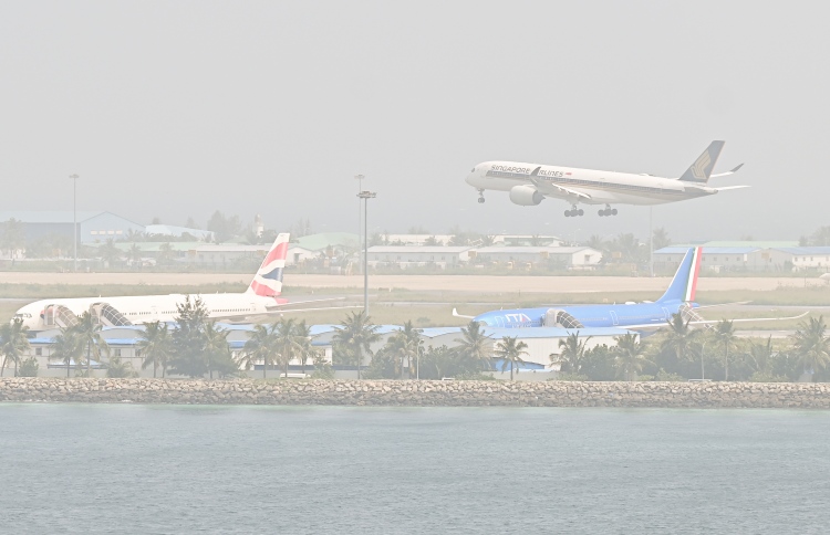 އިންޑިއާގެ ތަޣައްޔަރު ވައިން ރާއްޖެ ފުސްވެއްޖެ