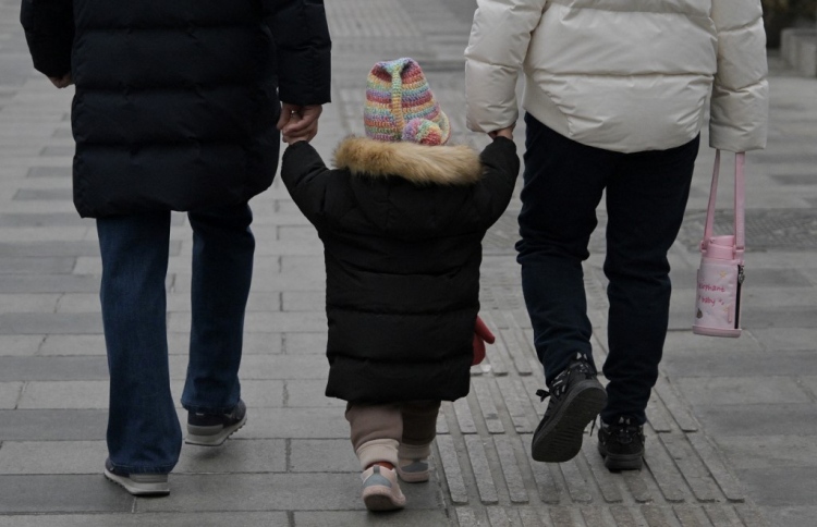 ޗައިނާގެ އާބާދީ ދަށްވުން މިދިޔަ އަހަރު އަވަސްވެއްޖެ