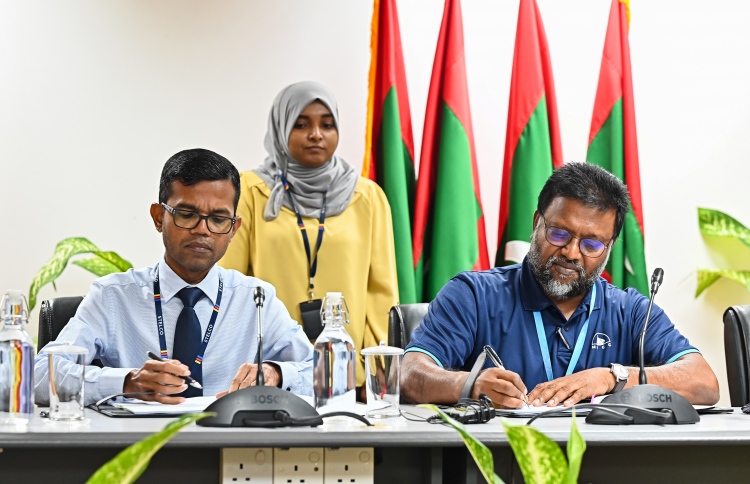 ސްޓެލްކޯގެ ޕަންޕް ސްޓޭޝަންތައް މަގުން ނަގަނީ