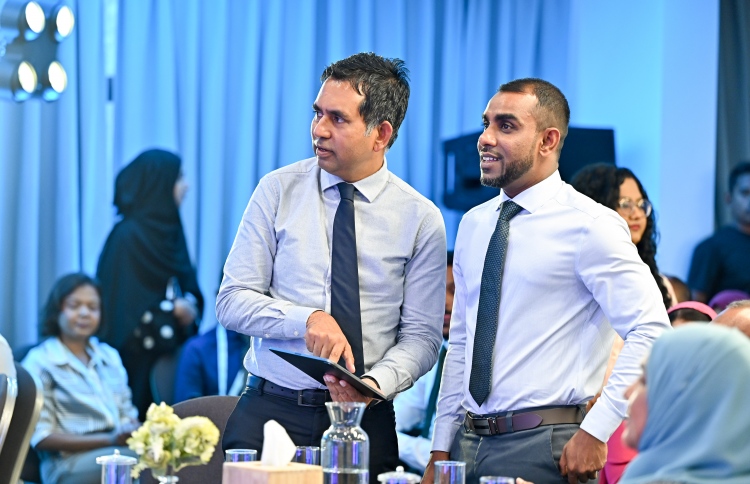 ޓޫރިޒަމަށް އަންހެނުން ނެރެން ހާއްސަ ޕްރޮގްރާމެއް