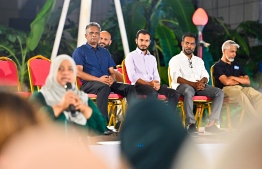 Housing Ministry's State Minister Dilshaan Abdulla (second from left) at the Male' Binveringe Sallaa' held last night -- Photo: Nishan Ali