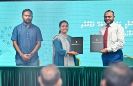 Aleem Foundation's Chairperson Nabeela at the signing of the agreement with Islamic Minister Dr Shaheem today.-- Photo: Fayaz Moosa / Mihaaru