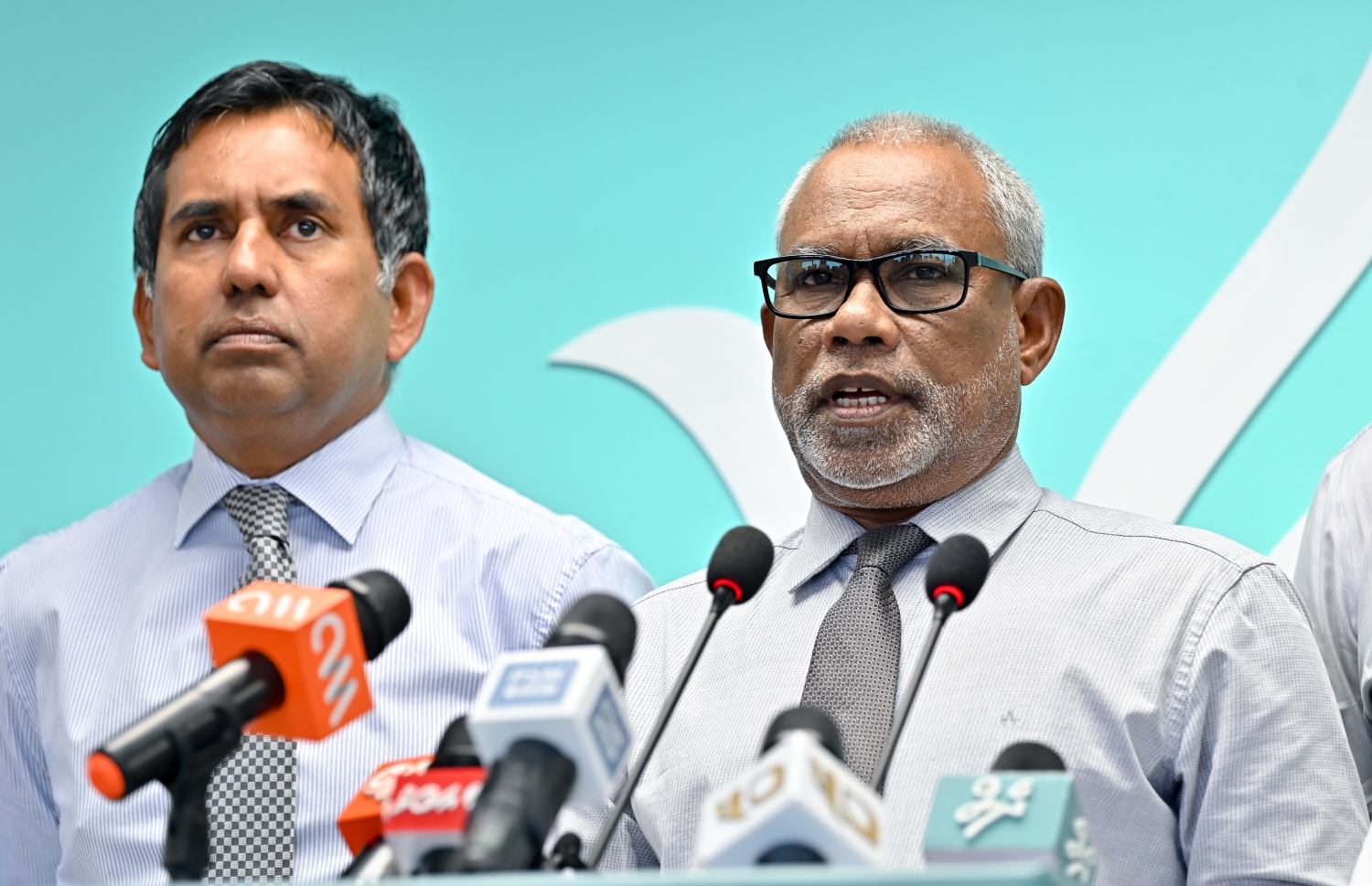 އަބްދުއްރަހީމް އަދި ޝުޖާއު މިއަދުގެ ނޫސްވެރިންގެ ބައްދަލުވުމުގައި: ޕްރައިމަރީގެ ކަންތައްތަކާ ހެދި ޕާޓީއަށް އެއްވެސް ނޭދެވޭ އަސަރެއް ކޮށްފައިނުވާ ކަމަށް ވިދާޅުވި - ފޮޓޯ: ނިޝާން އަލީ / މިހާރު