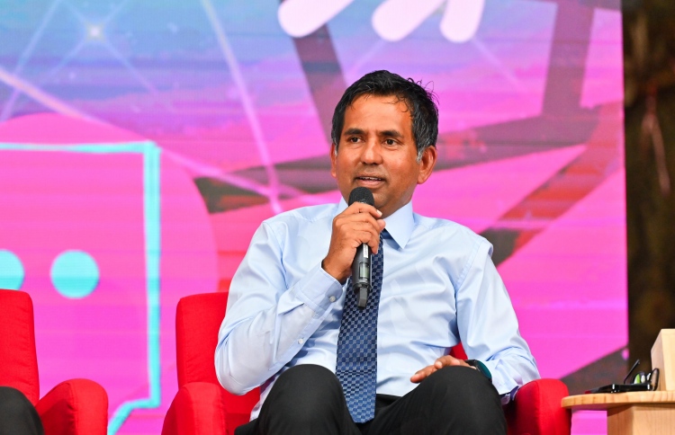 އިންޑިއާ/ޗައިނާގެ މުދަލަށް ރުފިޔާ ދެއްކޭ ގޮތް ހަދަނީ