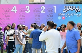 People outside a polling center for the PNC/PPM's primary election on Saturday, January 27, 2024 -- Photo: Nishan Ali / Mihaaru
