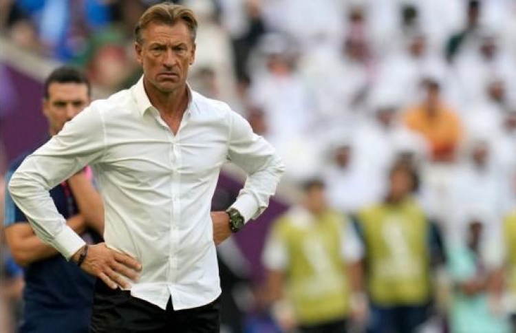 އައިވަރީކޯސްޓަށް ކޯޗު ދޫކޮށްލަން ފްރާންސުން ދެކޮޅު