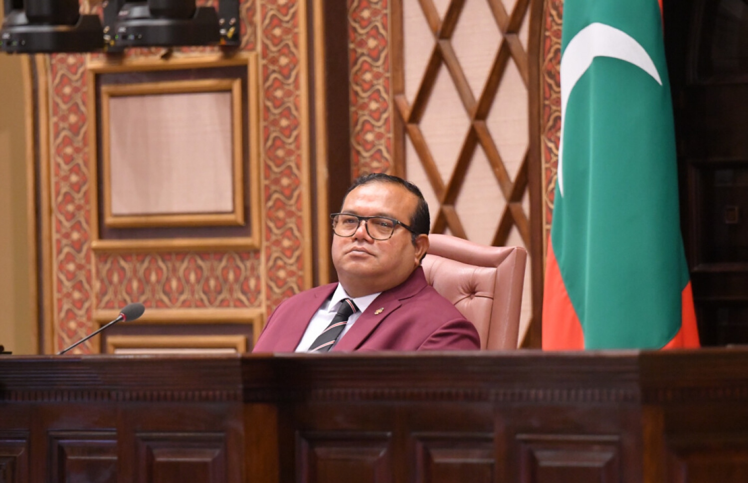 މަޖިލިސްގެ ރައީސް މުހައްމަދު އަސްލަމް