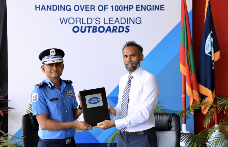 އެލިއާއިން ފުލުހުންނަށް ދެ އިންޖީނު ހަދިޔާކޮށްފި